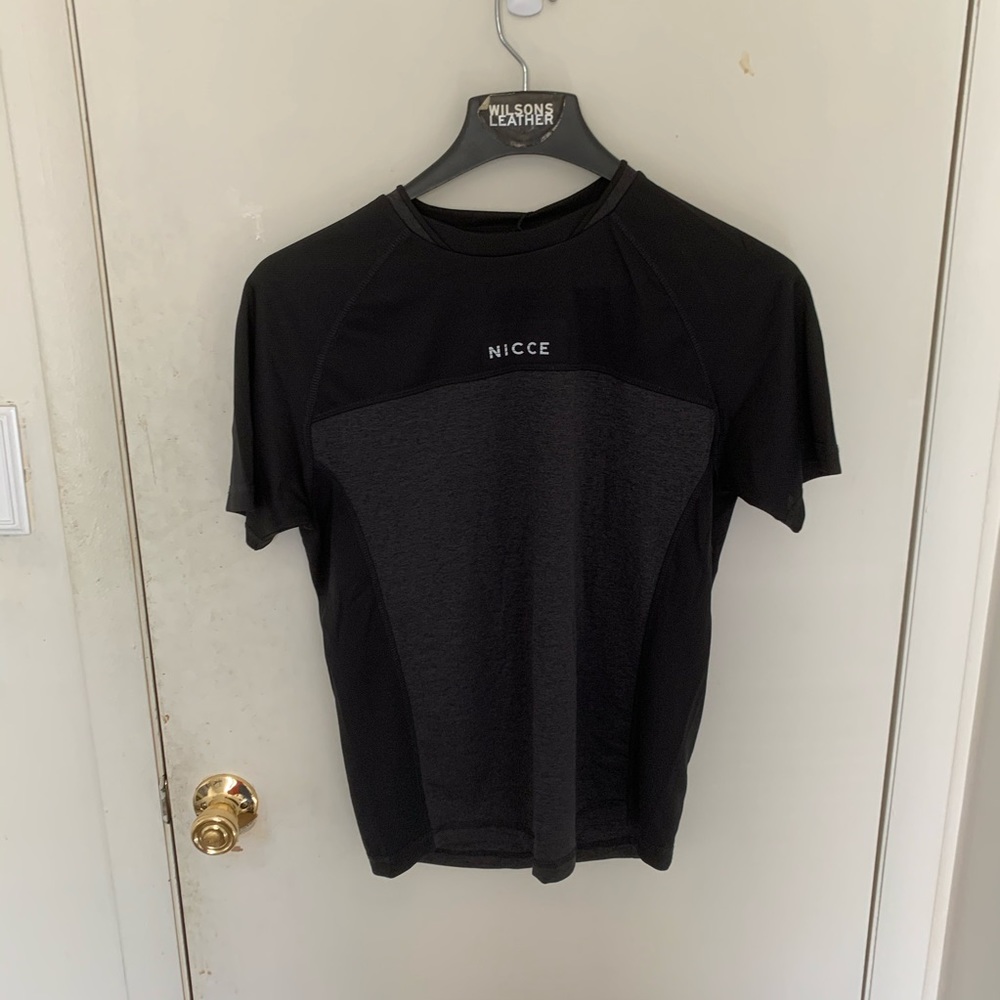 Nicce Sport shirt